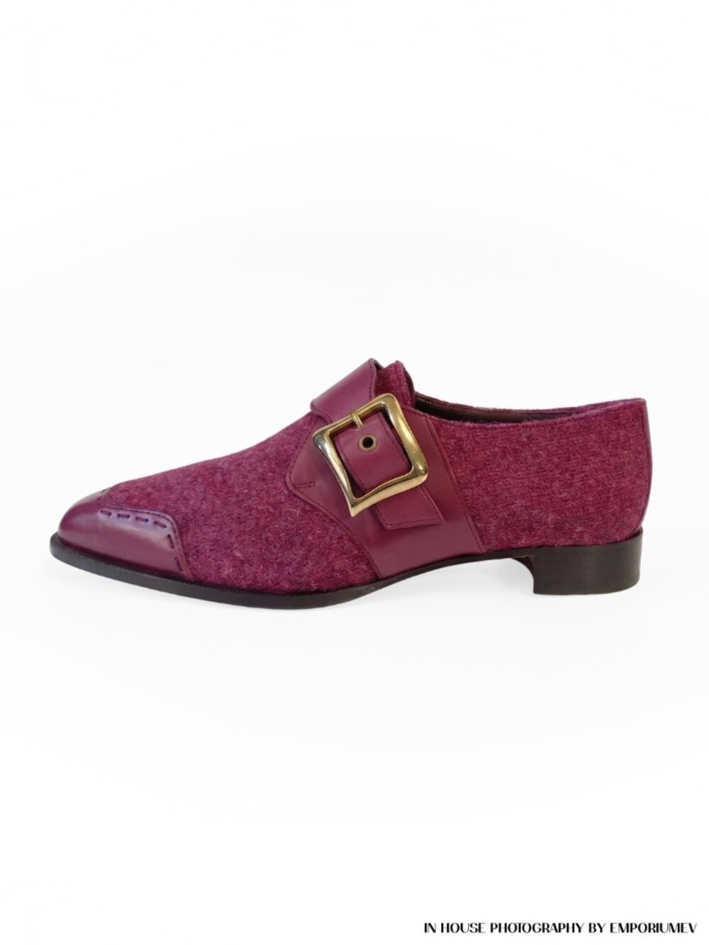 Manolo Blahnik Women Loafers Burgundy Wool Leather 7.5 US Buckle